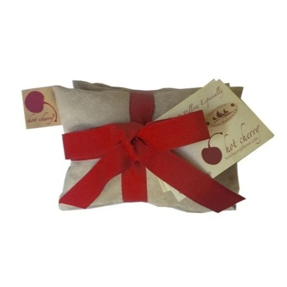 HOT CHERRY Cherry Pit-Stone Hot or Cold Therapy Pillow Tan Ultra Suede‎ NEW